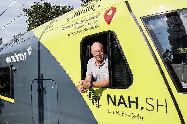 NAHSH_Bitte umsteigen_Lokfuehrer Nordbahn_DSF5415
